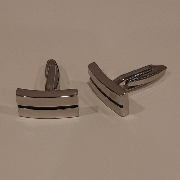 Mexx Cuff Links - Picture 2 of 2